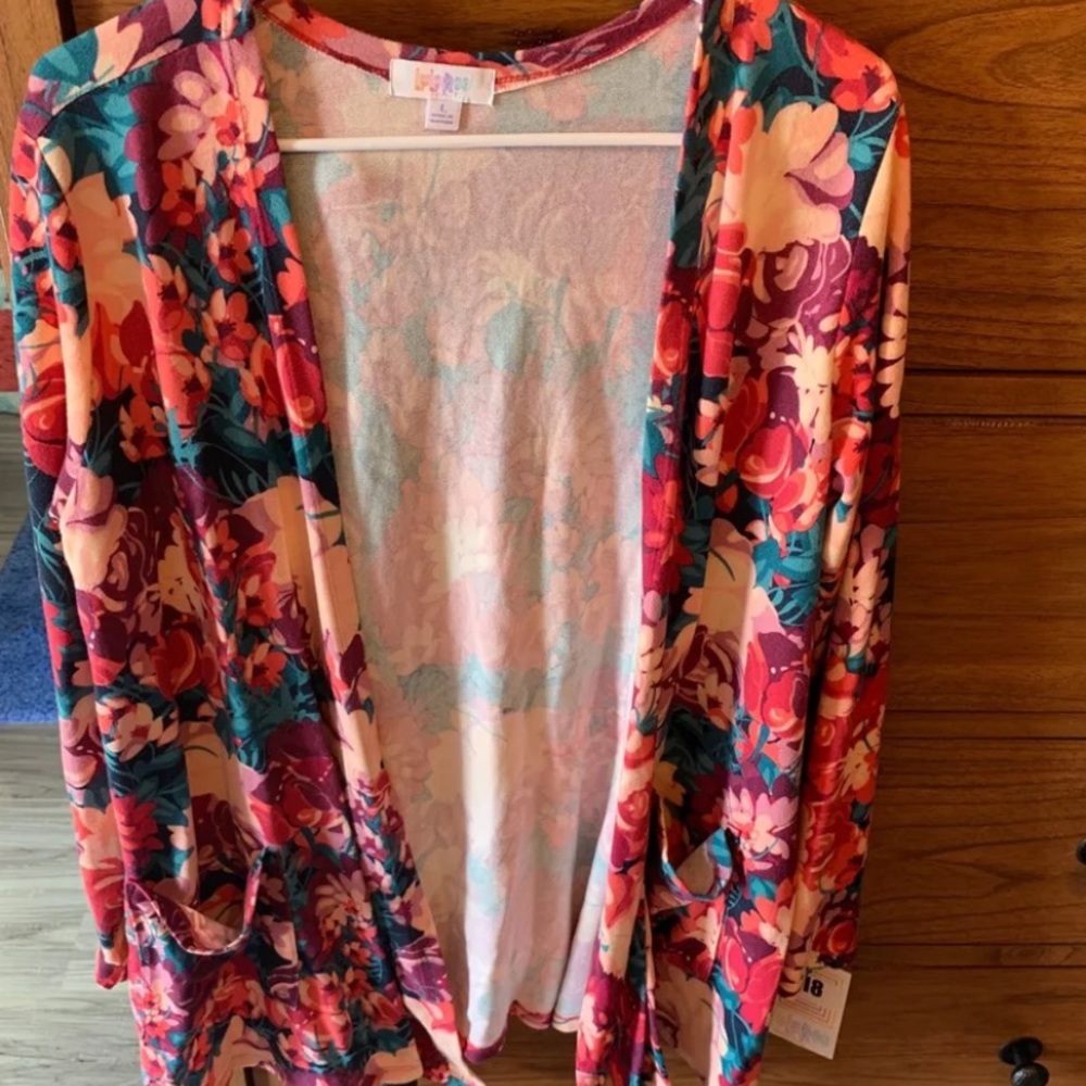 Lularoe Caroline
